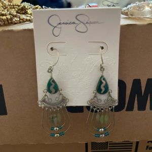 Jessica Simpson drop Earrings